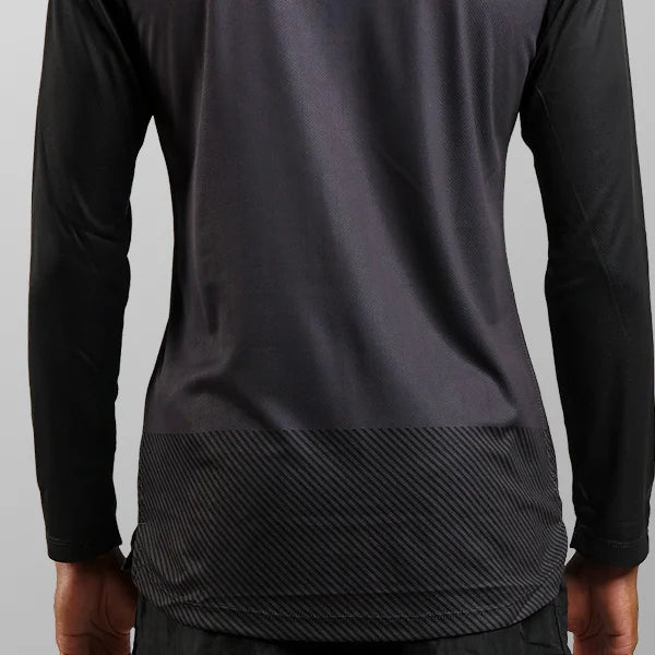 Long-Sleeve Sports Tee